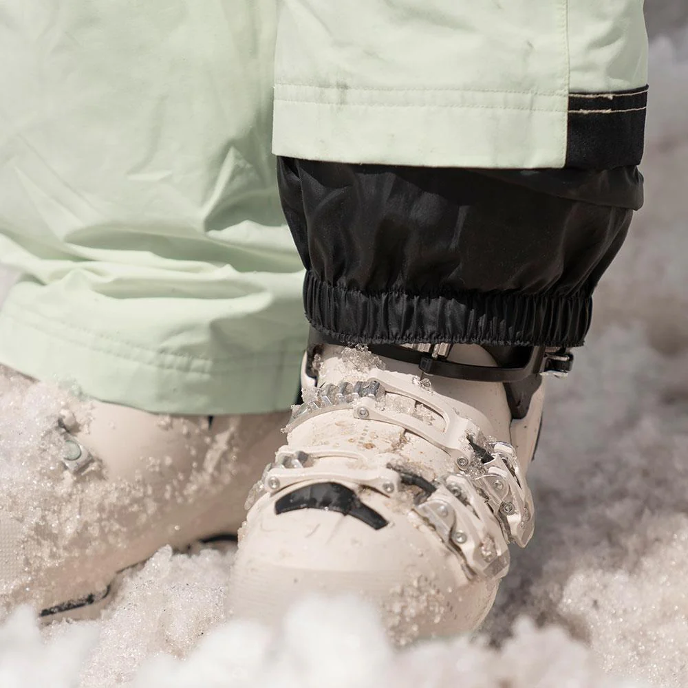 Armada Pascore 2L Womens Bib Pants Lume - Image 11