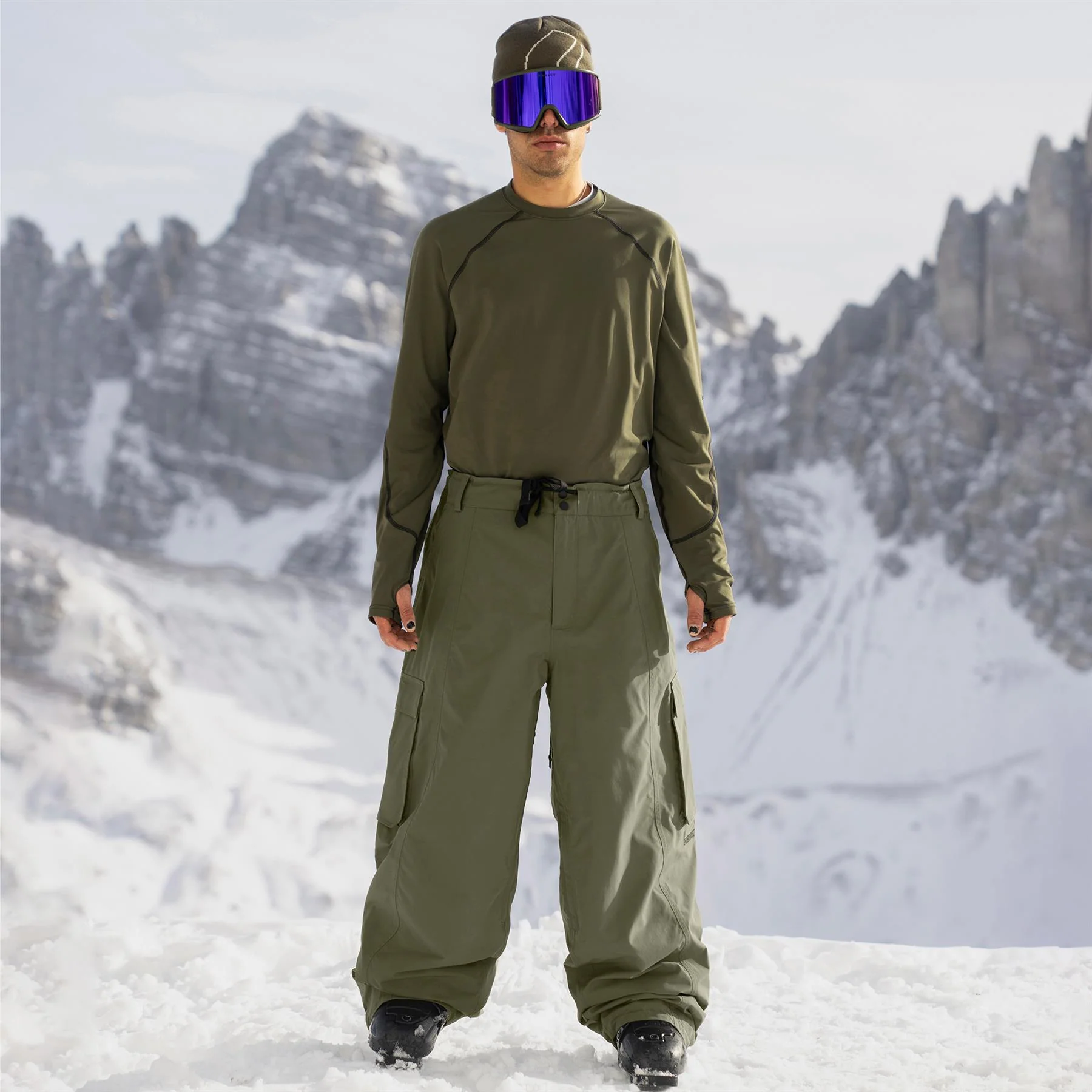 Armada Team Issue 2L Insulated Unisex Cargo Pants Olive - Image 4